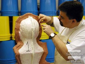 לחיצה להגדלת תמונה יש ליצור תעלת נעילה ע