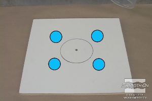 לחיצה להגדלת תמונה קודחים ארבע חורים בקוטר 2.5 ס