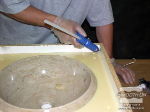 לחיצה להגדלת תמונה אוטמים בדבק חם כל קו תפר גלוי.