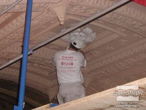 לחיצה להגדלת תמונה Brush-on 40 יעתיק בצורה מושלמת את התבליט המקורי גם אם הוא מורכב ביותר.