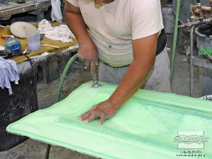 לחיצה להגדלת תמונה מחברים את צינור הואקום לחיבור בשקית הסיליקון.