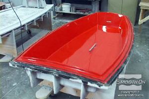 לחיצה להגדלת תמונה התבנית בה נעשה שימוש מיועדת ליצור גוף עבור סירת מרוץ מסוג Vaper Optimist.