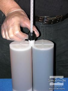 לחיצה להגדלת תמונה מחזקים את האטם בקצה צינור הערבוב.