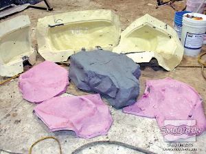 לחיצה להגדלת תמונה חליצה - יציקות הפוליאוריטן Smooth-Cast® 65D  מוצאות מתבנית הסיליקון Mold Max וכעת מוכנות לצביעה.