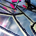 בזמן הצילומים מסכה מסיליקון הDragon Skin® FX-Pro מחזירה אור באופן שנראה טבעי מאוד.