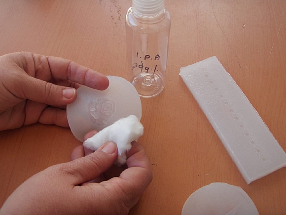 לחיצה להגדלת תמונה עבודות איפור מיוחדות פרי ידיה של רינת אלוני