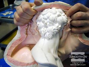 לחיצה להגדלת תמונה מסירים את התבנית מהמודל ב