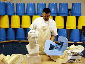 לחיצה להגדלת תמונה היציקה היא העתק מושלם של המודל המקורי וכעת ניתן ליצוק בתבנית שוב.