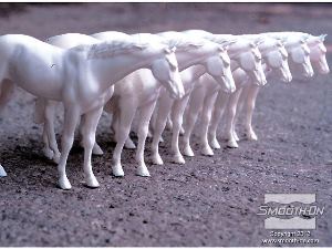 לחיצה להגדלת תמונה חברות יציקה ברחבי העולם מכירות בסיליקון Mold Max® 30 כ גומי לתבניות המתאים לייצור תעשייתי המסוגל לייצר יציקות רבות!