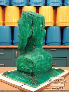 לחיצה להגדלת תמונה מעיל התמיכה למודל זה יהיה מורכב מ-3 חלקים. גב המודל יהיה חלק מספר 1.