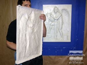 לחיצה להגדלת תמונה יציקת הגבס המחוזק היא דקה, חזקה וקלה מאוד.