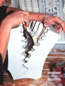 לחיצה להגדלת תמונה תבנית הסיליקון ליציקה מתאימה גם ליציקה ברוטציה (Rotational Molding). גם במקרה זה חשוב לשים לב שהתפר נסגר כראוי.