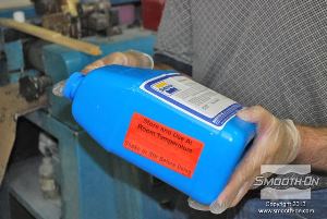 לחיצה להגדלת תמונה מערבבים היטב גם את המקשה לפני שמודדים אותו.