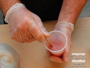 לחיצה להגדלת תמונה מערבבים את החומרים ביסודיות.