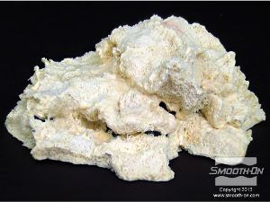 לחיצה להגדלת תמונה לאחר שממיסים את הקלקר אפשר לצבוע את יציקת הפוליאוריתן Smooth-Cast® 321.