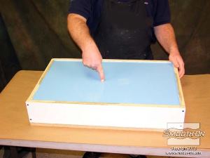 לחיצה להגדלת תמונה ביום הבא בודקים אם תבנית הסיליקון התמצקה לגמרי.