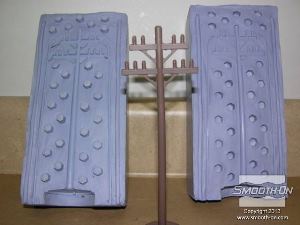 לחיצה להגדלת תמונה יציקת הפוליאוריתן Smooth-Cast® 320 העתיקה באופן מדוייק את תבנית הסיליקון.