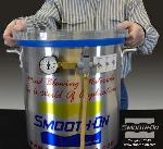 לאחר הערבוב, מכניסים את ה סיליקון השקוף SORTA-Clear® 37  לתא ואקום. תא הווקום צריך להיות מסוגל למשוך לחץ של 29 אינצ' כספית.