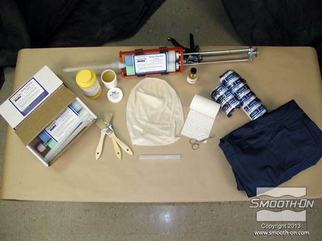 מכינים ומסדרים את הציוד הדרוש