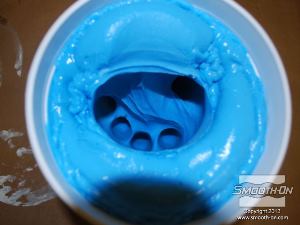 לחיצה להגדלת תמונה אלגינט ליציקת חלקי גוף ®Alja-Safe Breeze מתמצק לחומר חלק מאוד ומעתיק את כל פרטי יד המודל.