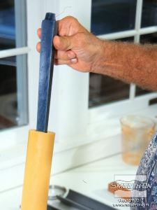 לחיצה להגדלת תמונה חולצים את יציקת השעווה מתבנית הפוליאורתן PMC®-744.