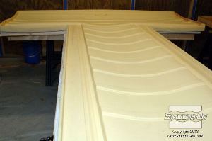 לחיצה להגדלת תמונה את התבנית יש להניח על גבי תמיכה מעץ או ממתכת שיתנו תמיכה בגב התבנית בעת יציקת הבטון. 