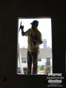 לחיצה להגדלת תמונה ההקמה והפינשים נעשים במהירות רבה.