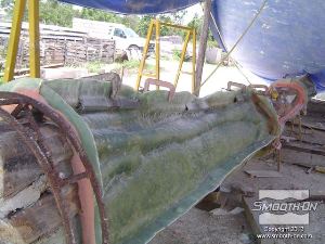 לחיצה להגדלת תמונה מניחים לתבנית להתקשות, ואח